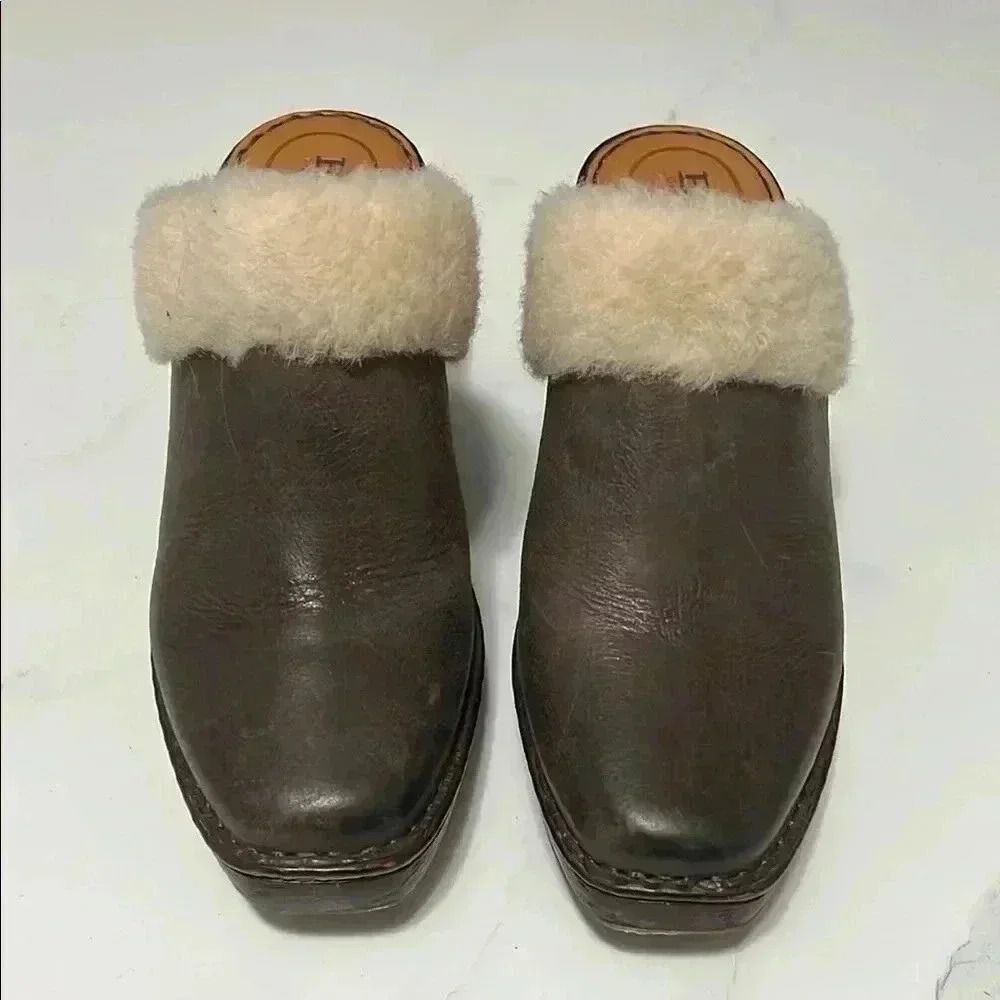 Born Shearling-Lined Leather Shoes